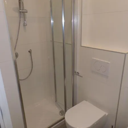 Ferienhaus Fuer 9 Personen Ca 100 Qm In Bibione, Adriakueste Italien Und Umgebung - B63270 * Bibione